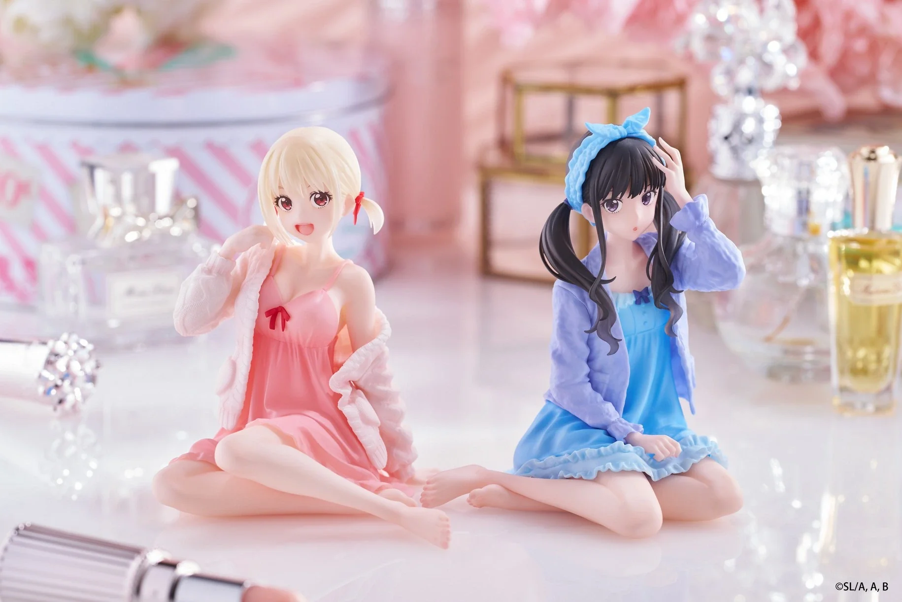 Takina Inoue: Roomwear Ver. | Desktop Cute Figure - Image 12