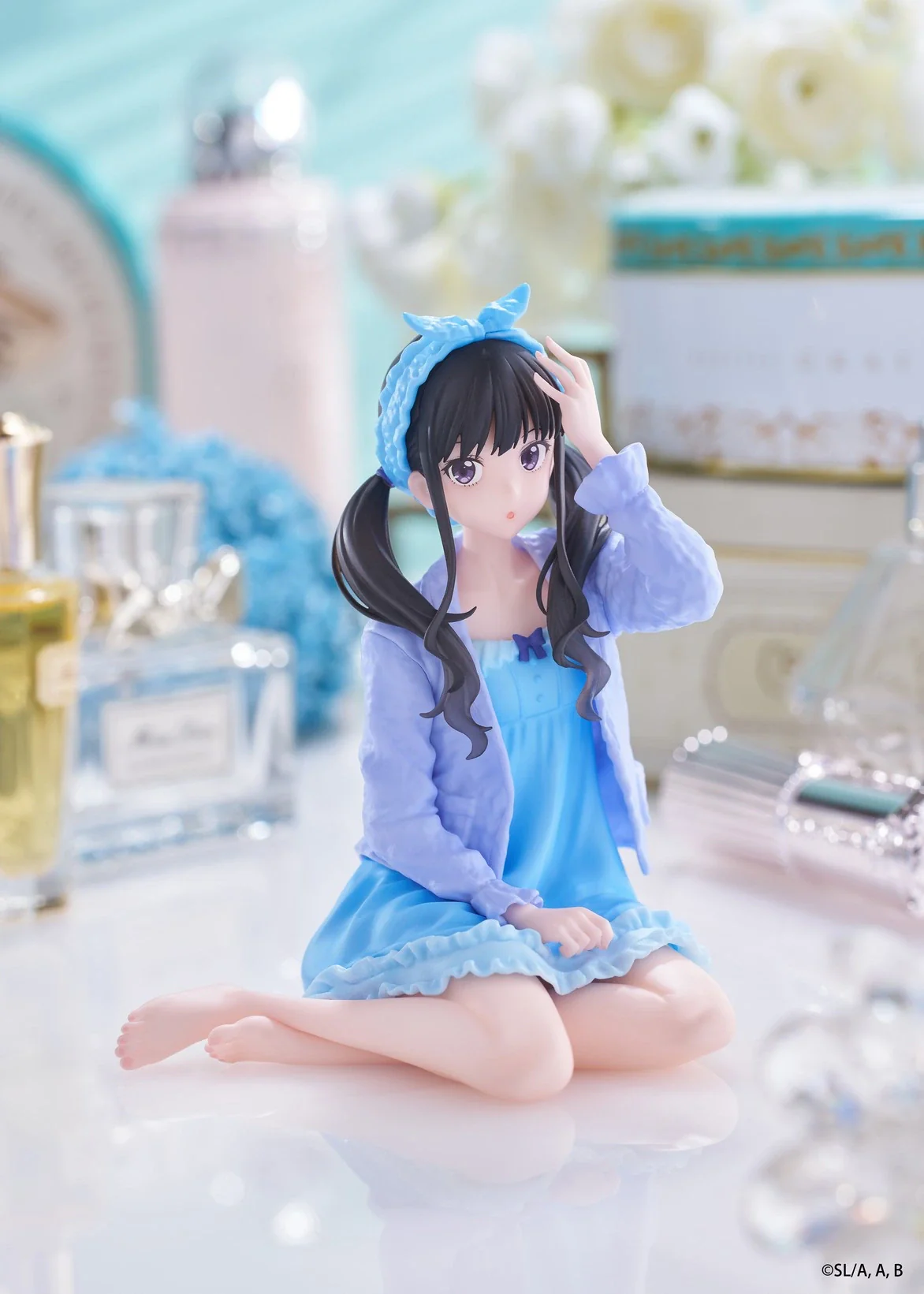 Takina Inoue: Roomwear Ver. | Desktop Cute Figure - Image 13