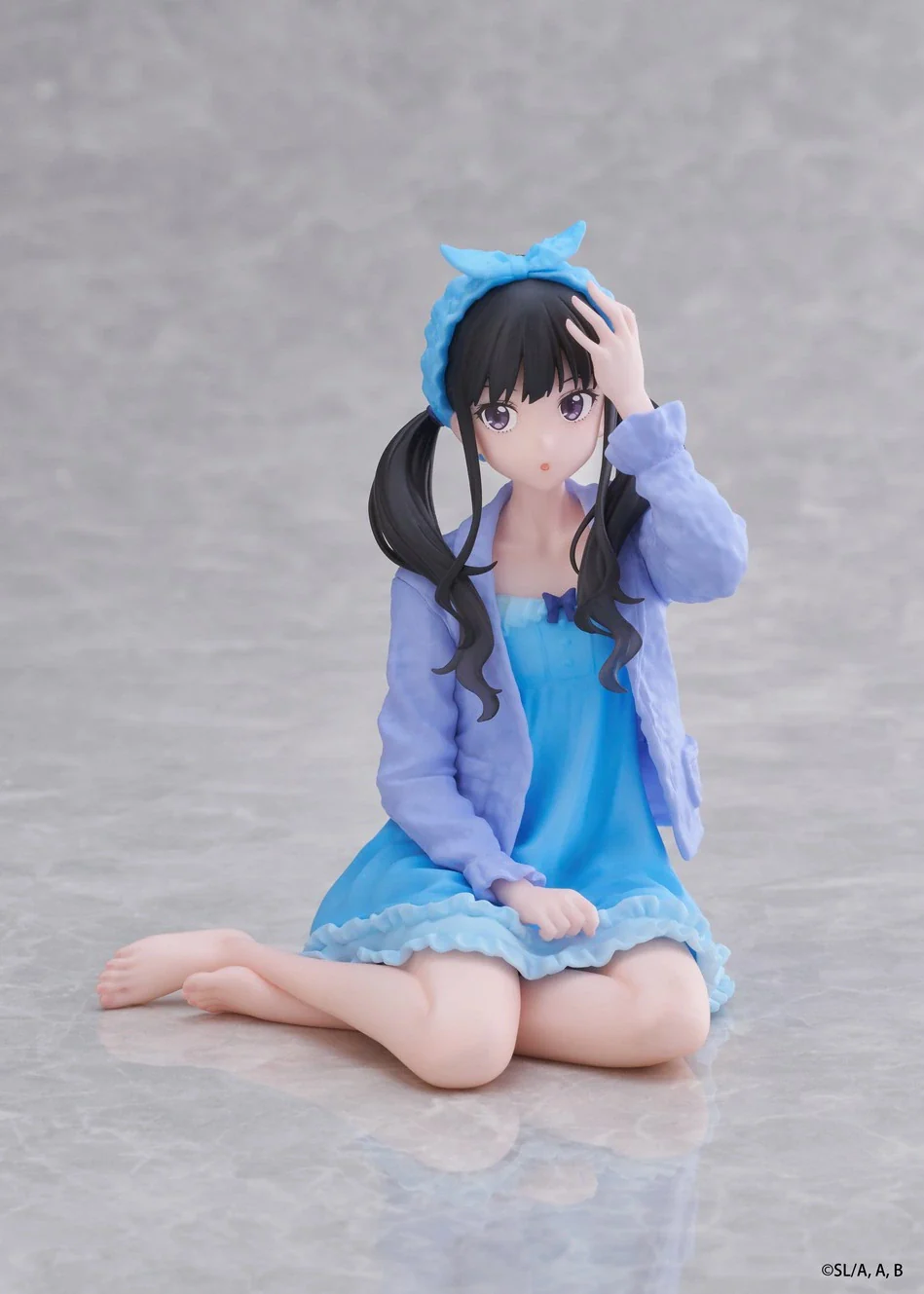 Takina Inoue: Roomwear Ver. | Desktop Cute Figure - Image 3
